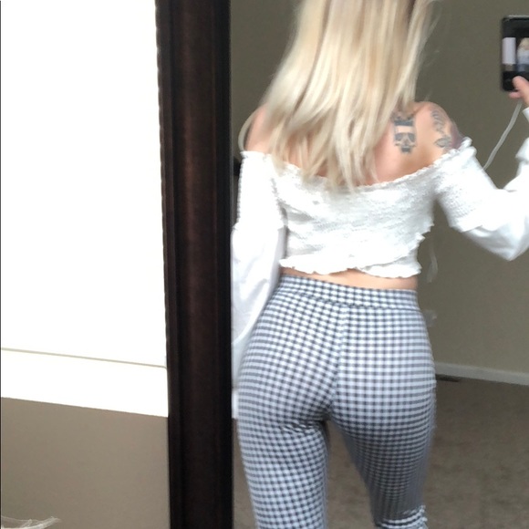 Small ruffle crop top long sleeve white - Picture 4 of 5